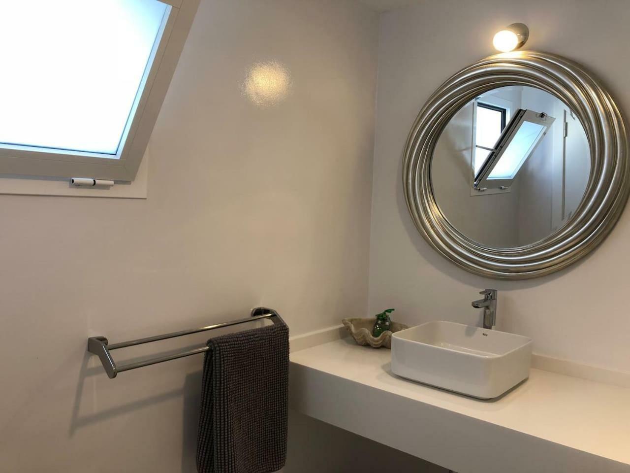 Sea Breeze With Shared Pool And Near The Beach Apartment Costa Teguise Ngoại thất bức ảnh